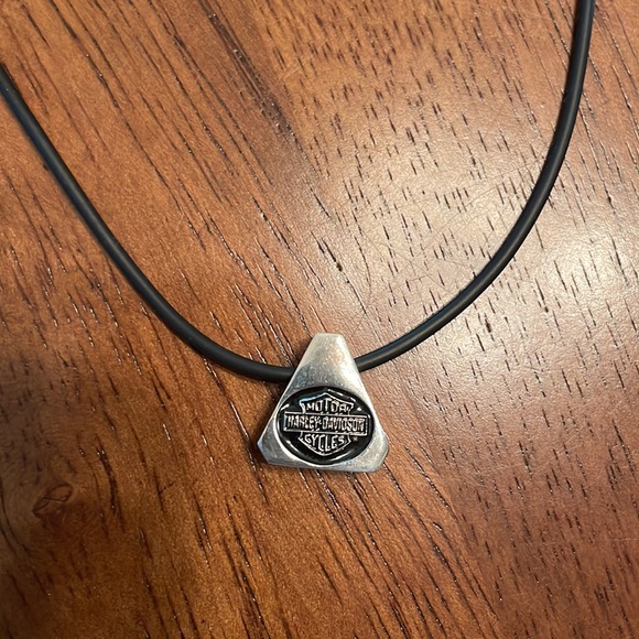 Harley Davidson Necklace - Picture 2 of 2